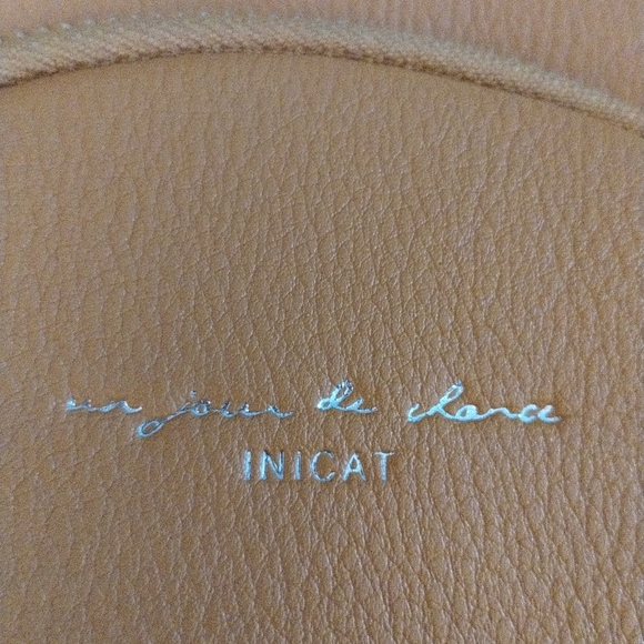 NWOT INICAT 5-Way Crossbody Sling Waist or Shoulder Bag - Picture 13 of 17